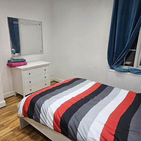 2 Bedroom Flat - Travel Direct To Heathrow/Central London Luaran gambar